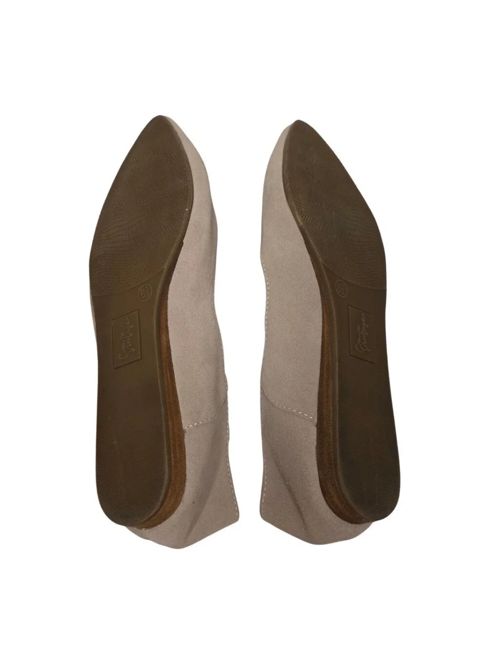 Crown Vintage sleek pointed
